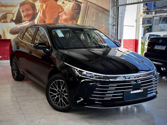 BYD KING 1.5 DM-I PHEV GS AUTOMÁTICO BYD KING 1.5 DM-I PHEV GS AUTOMÁTICO